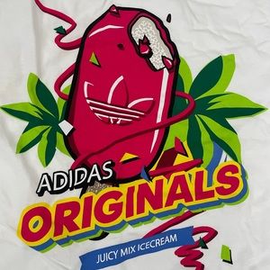 Adidas tshirt